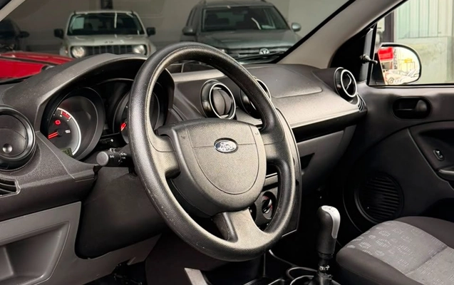 imagem-https://www.socarrao.com.br/sc-vehicle-images-prod/2800027/1787408958695-gb-ce104af.jpeg