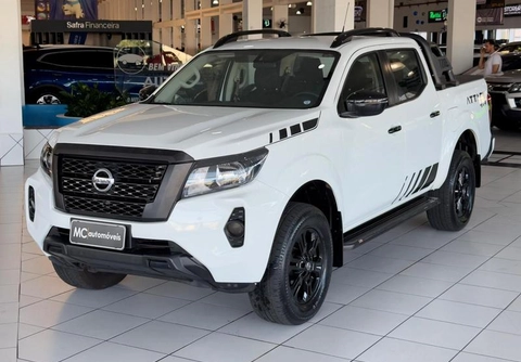 Nissan Frontier 2023 Branco — foto 1 de 3