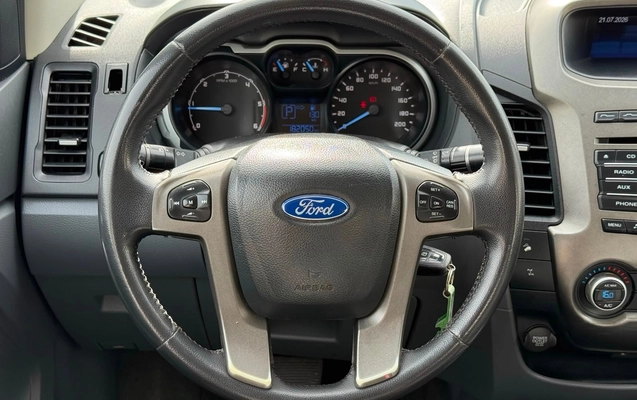 imagem-https://www.socarrao.com.br/sc-vehicle-images-prod/2800110/1784744204660-e022edc0-bd2d-4b3a-a487-d32d85bf068d.jpg