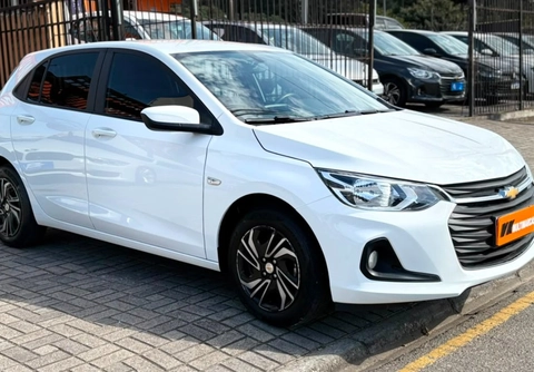 Chevrolet Onix 2024 Branco — foto 1 de 3