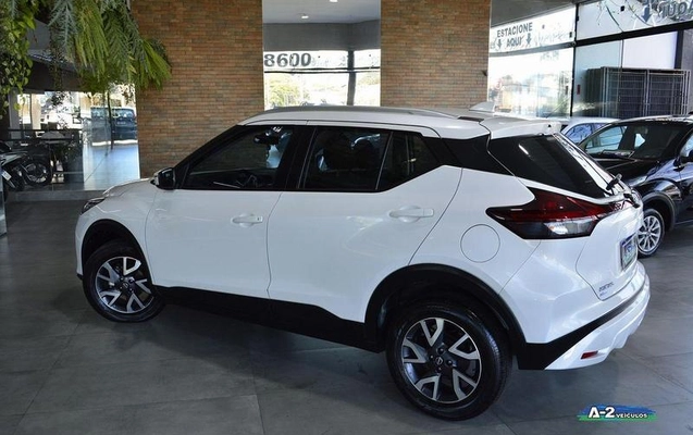 imagem-https://www.socarrao.com.br/sc-vehicle-images-prod/2800287/1787836857364-8304974_7_B_3693f28ff6.jpeg