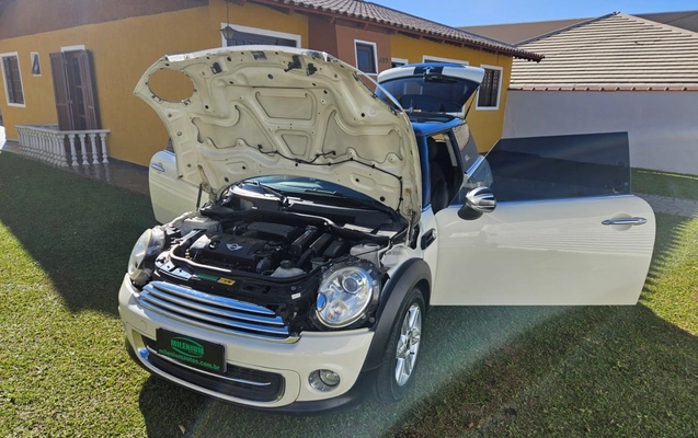 imagem-https://www.socarrao.com.br/sc-vehicle-images-prod/2800439/1784745873818-13_113146.jpg