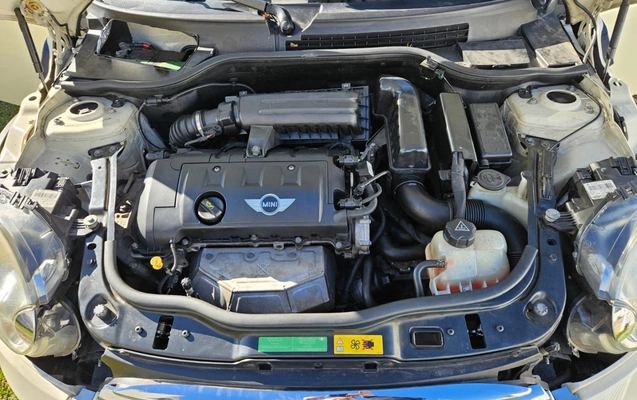 imagem-https://www.socarrao.com.br/sc-vehicle-images-prod/2800439/1784745873819-14_113146.jpg