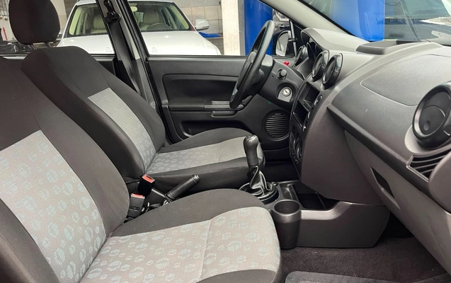 imagem-https://www.socarrao.com.br/sc-vehicle-images-prod/2800455/1790191999550-gb-bc7272d.jpeg