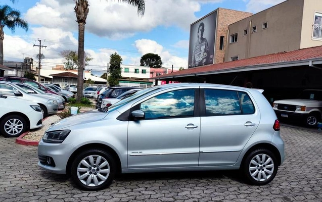 imagem-https://www.socarrao.com.br/sc-vehicle-images-prod/2800482/1785254673834-8304329_24_B_400676c0b4.jpeg