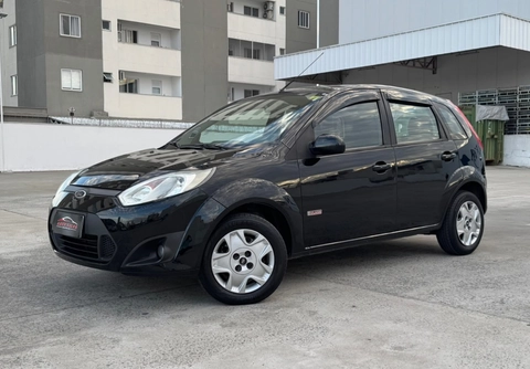 Ford Fiesta 2012 Preto — foto 1 de 3