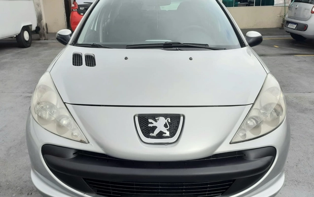 imagem-https://www.socarrao.com.br/sc-vehicle-images-prod/2800619/1784822140289-MDIuanBlZw.jpeg