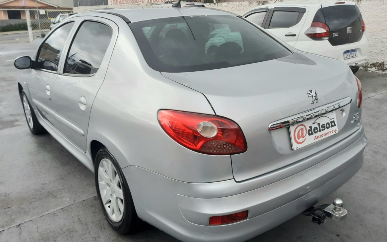 imagem-https://www.socarrao.com.br/sc-vehicle-images-prod/2800619/1784822140876-MDYuanBlZw.jpeg