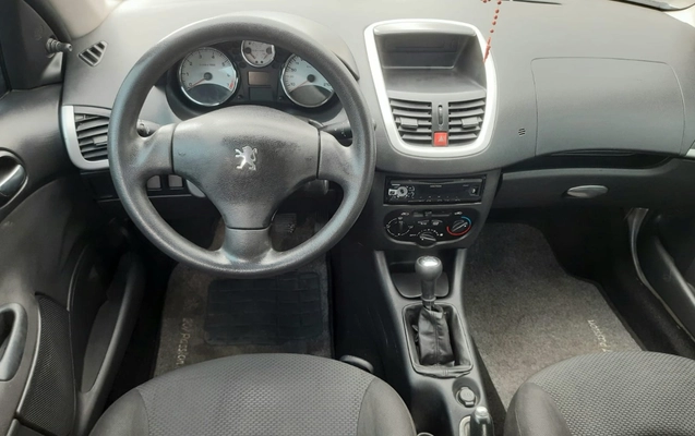 imagem-https://www.socarrao.com.br/sc-vehicle-images-prod/2800619/1784822141025-MDguanBlZw.jpeg