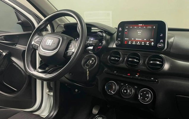 imagem-https://www.socarrao.com.br/sc-vehicle-images-prod/2800626/1788182579753-8305189_11_B_8f564e903b.jpeg
