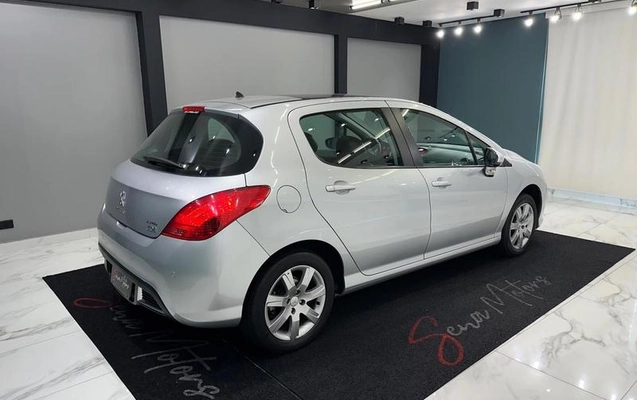 imagem-https://www.socarrao.com.br/sc-vehicle-images-prod/2800646/1789658051247-8305256_5_B_711586b988.jpeg