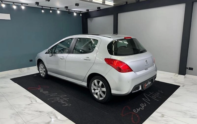 imagem-https://www.socarrao.com.br/sc-vehicle-images-prod/2800646/1789658051251-8305256_7_B_83d8288fa3.jpeg
