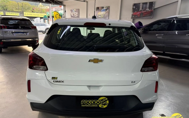 imagem-https://www.socarrao.com.br/sc-vehicle-images-prod/2800925/1789824089414-gb-864672f.jpeg
