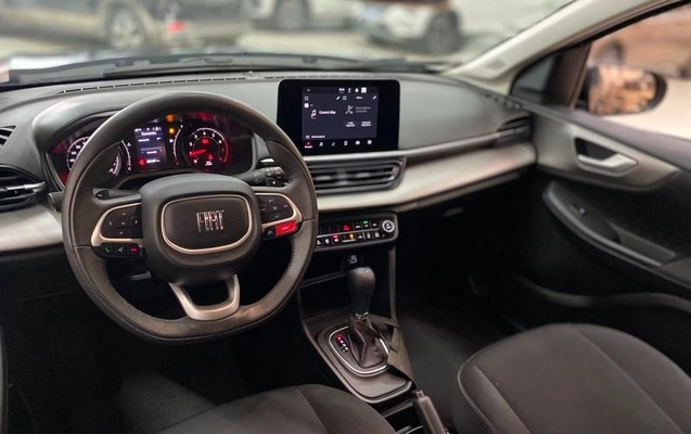 imagem-https://www.socarrao.com.br/sc-vehicle-images-prod/2800946/1788543188553-8305510_8_B_40768d1e22.jpeg