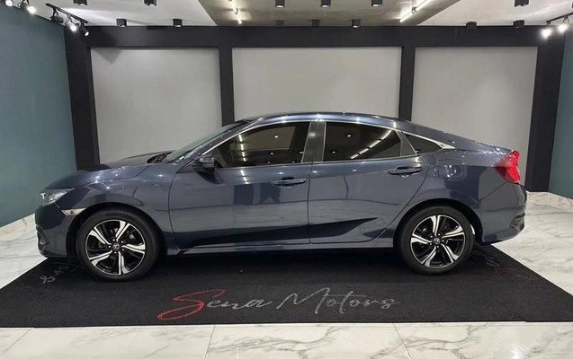 imagem-https://www.socarrao.com.br/sc-vehicle-images-prod/2801006/1789658377467-8303811_8_B_b3b4036ad5.jpeg