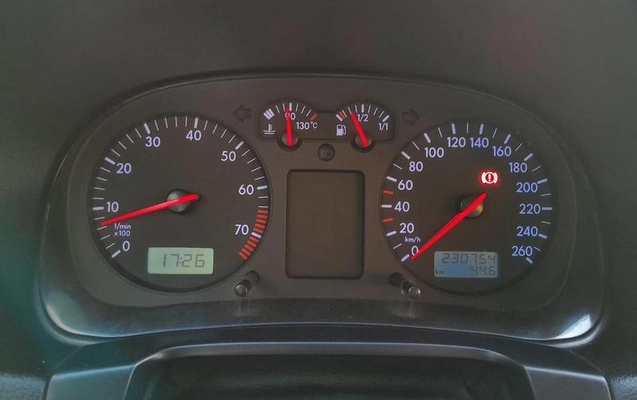 imagem-https://www.socarrao.com.br/sc-vehicle-images-prod/2801080/1789668632540-8288127_13_B_515f831c9c.jpeg