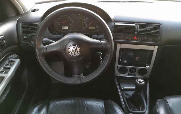imagem-https://www.socarrao.com.br/sc-vehicle-images-prod/2801080/1789668632541-8288127_14_B_aa223779ec.jpeg