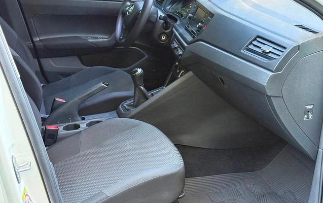 imagem-https://www.socarrao.com.br/sc-vehicle-images-prod/2801124/1786567591533-8208030_13_B_e55de516db.jpeg