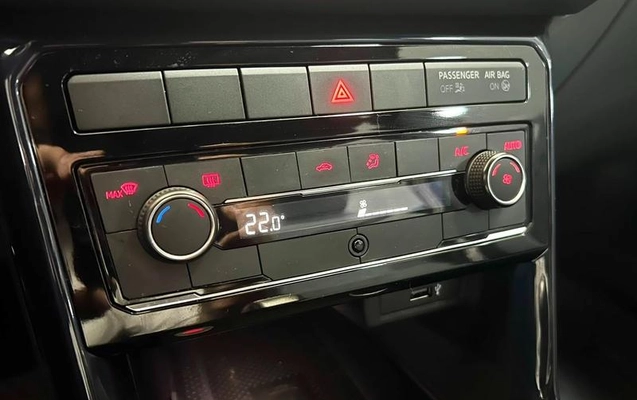 imagem-https://www.socarrao.com.br/sc-vehicle-images-prod/2801147/1787335434178-8284926_11_B_026f12832a.jpeg