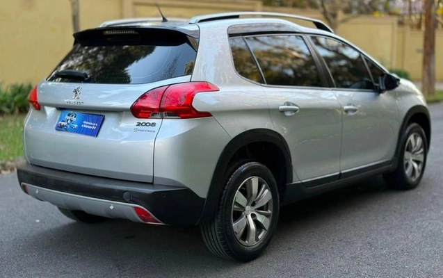 imagem-https://www.socarrao.com.br/sc-vehicle-images-prod/2801211/1787766481414-8227126_10_B_6352df64f8.jpeg