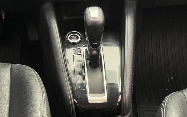 imagem-https://www.socarrao.com.br/sc-vehicle-images-prod/2801363/1789770892397-d06lUwTXUgDf7KG0LdikJPaCw7JU285q.jpg