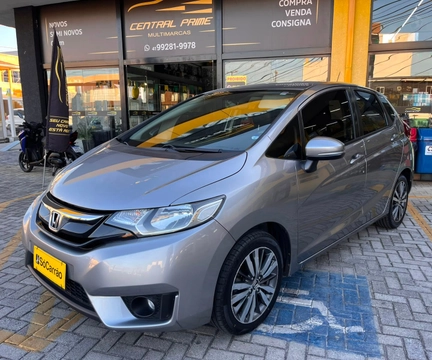 Honda Fit 2015 Cinza — foto 1 de 3