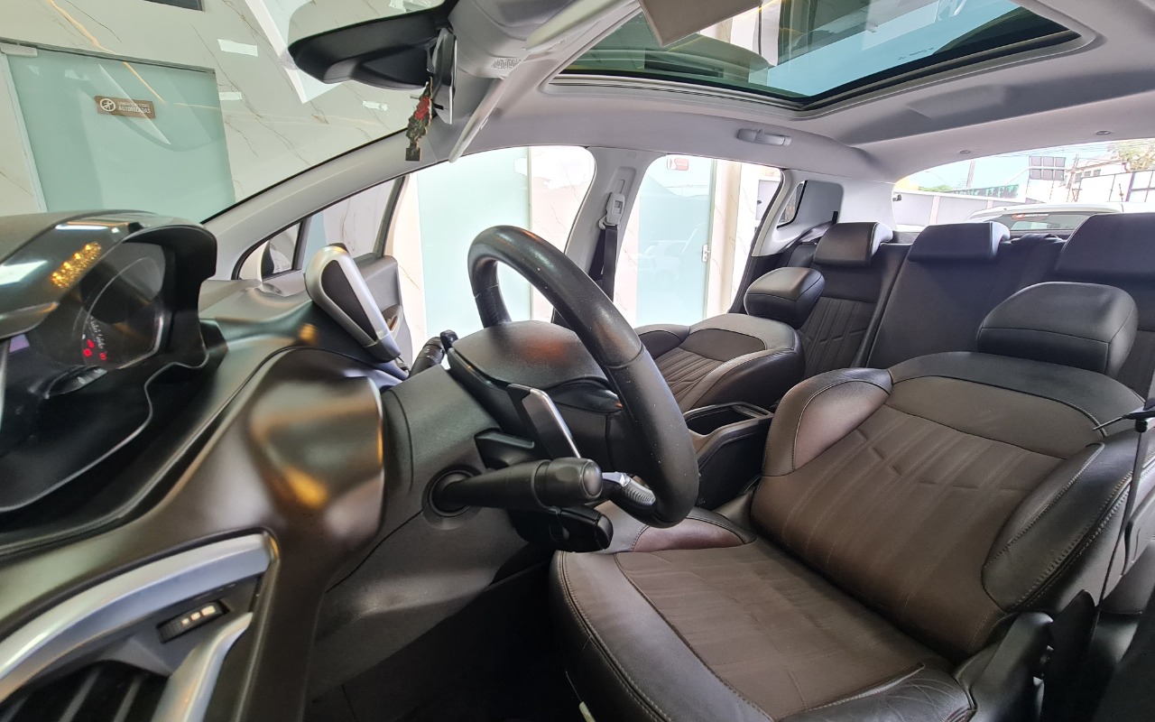 imagem-https://www.socarrao.com.br/sc-vehicle-images-prod/2801496/1784752166901-MTEuanBn.jpg