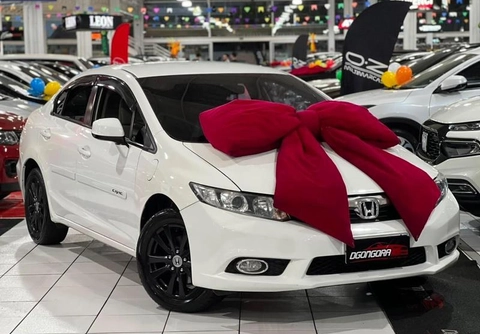 Honda Civic 2013 Branco — foto 1 de 3