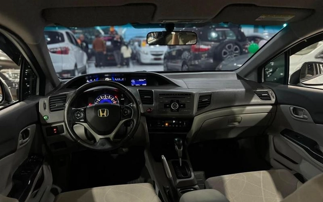 imagem-https://www.socarrao.com.br/sc-vehicle-images-prod/2801530/1790309238882-8305647_9_B_699de34735.jpeg