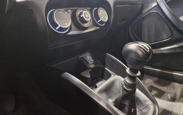 imagem-https://www.socarrao.com.br/sc-vehicle-images-prod/2801575/1784752629978-8277490_2_B_f0d9c8aaaa.jpeg