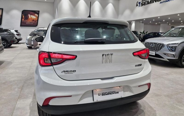 imagem-https://www.socarrao.com.br/sc-vehicle-images-prod/2801575/1784752629989-8277490_13_B_ef15d9d14a.jpeg