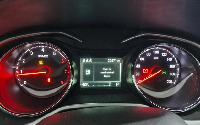 imagem-https://www.socarrao.com.br/sc-vehicle-images-prod/2801598/1784752709863-8194245_2_B_5972b73d07.jpeg