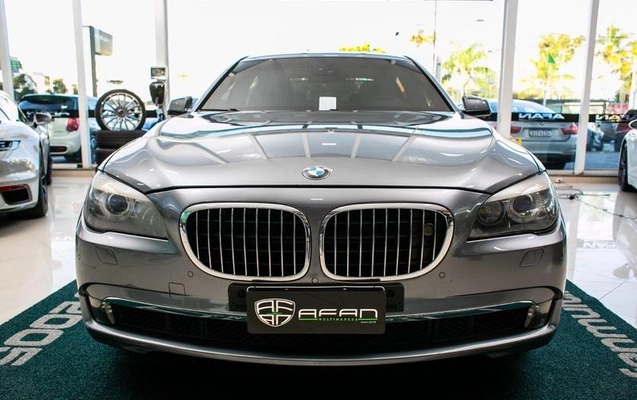 imagem-https://www.socarrao.com.br/sc-vehicle-images-prod/2801634/1787748993907-8306043_0_B_bc643f82ea.jpeg