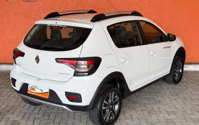 imagem-https://www.socarrao.com.br/sc-vehicle-images-prod/2801671/1792525657203-8305940_13_B_e7b3493a51.jpeg