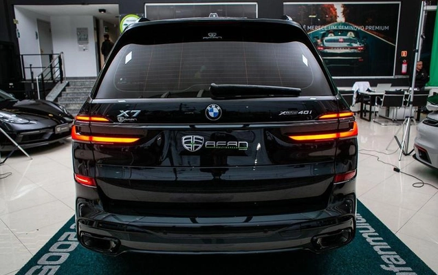 imagem-https://www.socarrao.com.br/sc-vehicle-images-prod/2801712/1785436121159-8278748_17_B_c06a87d7ea.jpeg