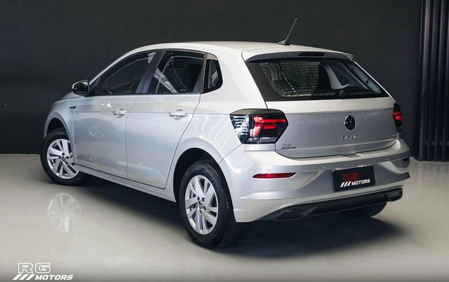 imagem-https://www.socarrao.com.br/sc-vehicle-images-prod/2801756/1788462412531-8305978_16_B_6d2ba1efbe.jpeg