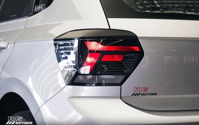 imagem-https://www.socarrao.com.br/sc-vehicle-images-prod/2801756/1788462412535-8305978_13_B_70bb399880.jpeg
