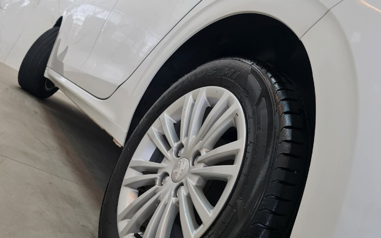 imagem-https://www.socarrao.com.br/sc-vehicle-images-prod/2801920/1784832976922-MTcuanBn.jpg