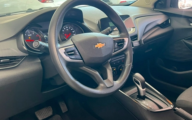 imagem-https://www.socarrao.com.br/sc-vehicle-images-prod/2801935/1789770902384-uBVidqrIjhrXvc2M7NMe1cnZ5gBVPTnv.jpg