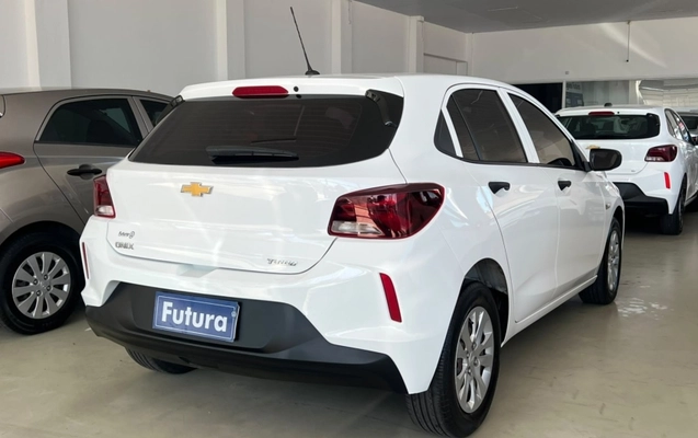 imagem-https://www.socarrao.com.br/sc-vehicle-images-prod/2801935/1789770902413-9DN4SqZKiwdTAJFU6Vg2mxSp5CuVo7Kx.jpg