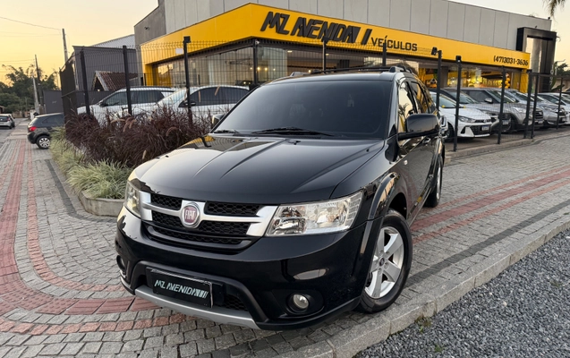 imagem-https://www.socarrao.com.br/sc-vehicle-images-prod/2801951/1788377306930-b7e0624d33644b168fa3431381e2d053_1784383871178.jpg