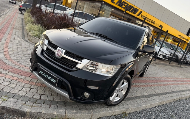 imagem-https://www.socarrao.com.br/sc-vehicle-images-prod/2801951/1788377306932-0210454e095a47a9a1273459fa1cce0d_1784383871189.jpg