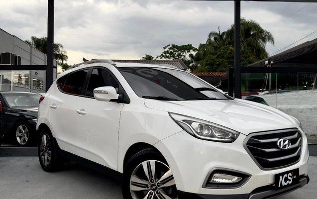 imagem-https://www.socarrao.com.br/sc-vehicle-images-prod/2801965/1787946079037-741ca3c0811c42148472433644937666_1772062101425.jpg