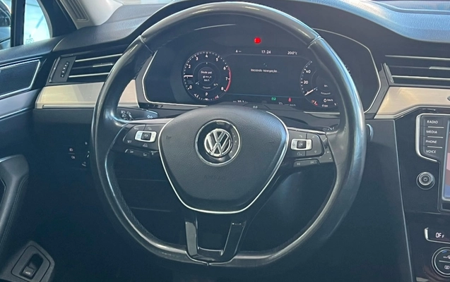 imagem-https://www.socarrao.com.br/sc-vehicle-images-prod/2801972/1789770910396-bPnqycfvo2fJ1E8z7XDcDs90wxoURmb8.jpg
