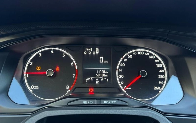 imagem-https://www.socarrao.com.br/sc-vehicle-images-prod/2802077/1787085308601-8279658_0_B_f04e533e88.jpeg