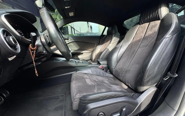 imagem-https://www.socarrao.com.br/sc-vehicle-images-prod/2802111/1787085333980-8279869_6_B_c99809c806.jpeg