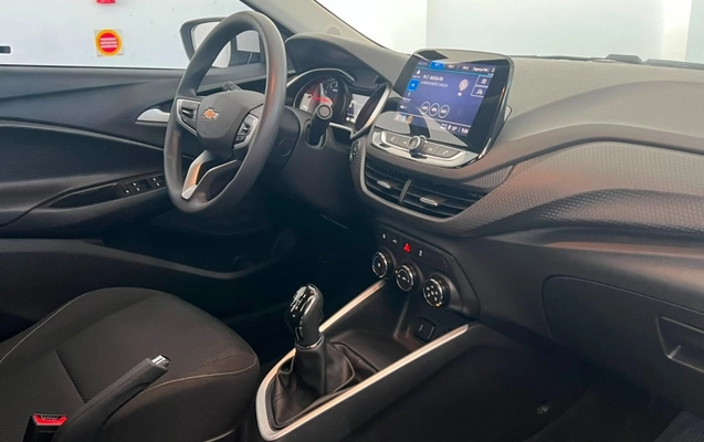 imagem-https://www.socarrao.com.br/sc-vehicle-images-prod/2802138/1789770937821-chp4oUzQFRUpk7cYcExWaYQIUfjbGqU7.jpg