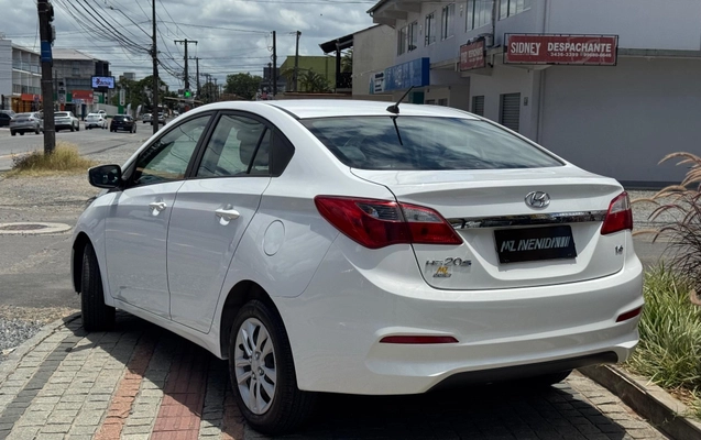 imagem-https://www.socarrao.com.br/sc-vehicle-images-prod/2802145/1788376681908-08d0278e6fae4ea0a1fa9b4b0f55c68e_1766254627090.jpeg