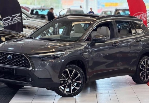 Toyota Corolla Cross 2024 Cinza — foto 1 de 3