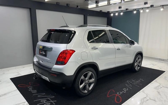 imagem-https://www.socarrao.com.br/sc-vehicle-images-prod/2803100/1791209941556-8288617_4_B_af0f4d58df.jpeg